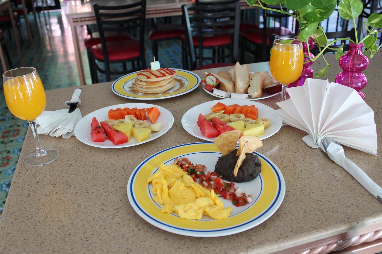 Hotel Doralba Inn Chichen Εξωτερικό φωτογραφία